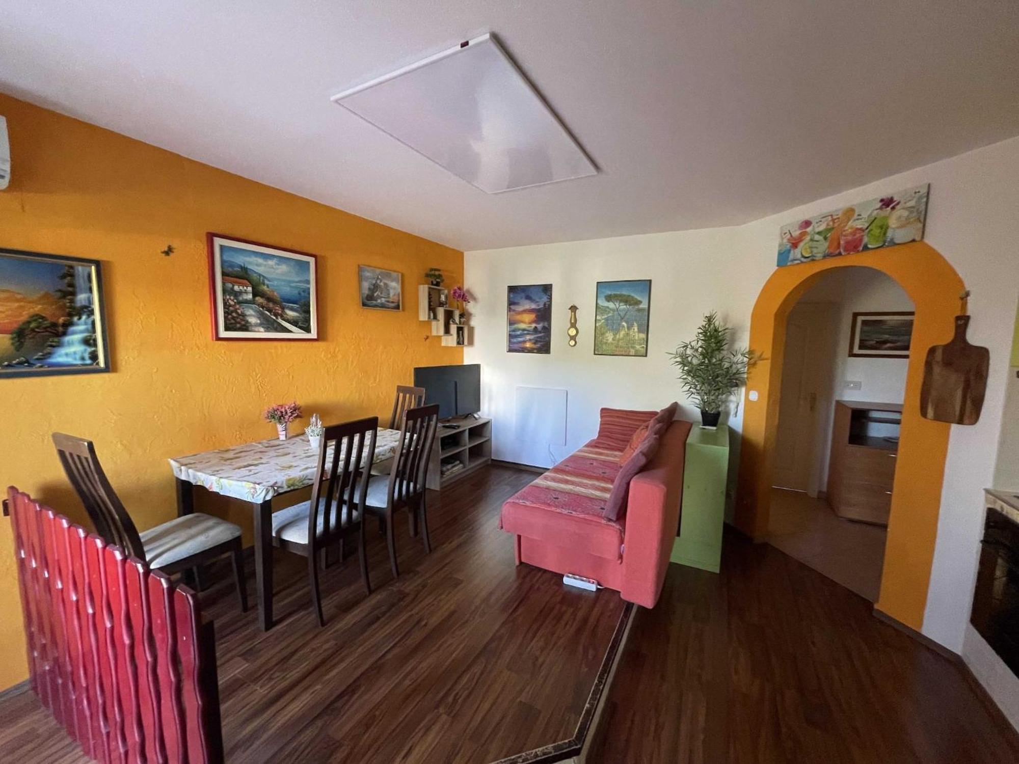 Classic And Modern With Terrace And Bbq - Two Bedroom With Terrace *