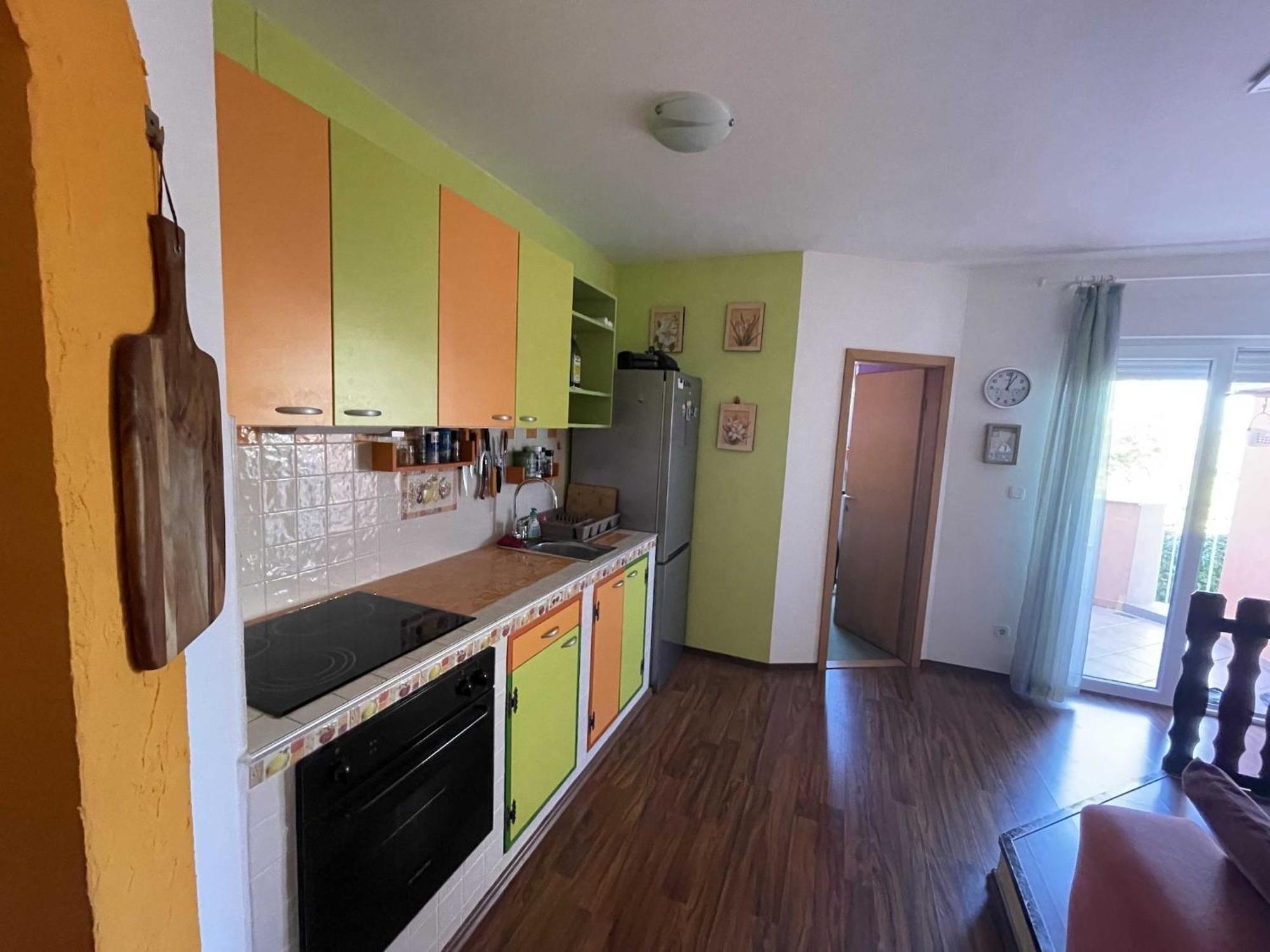 Classic And Modern With Terrace And Bbq - Two Bedroom With Terrace Apartment